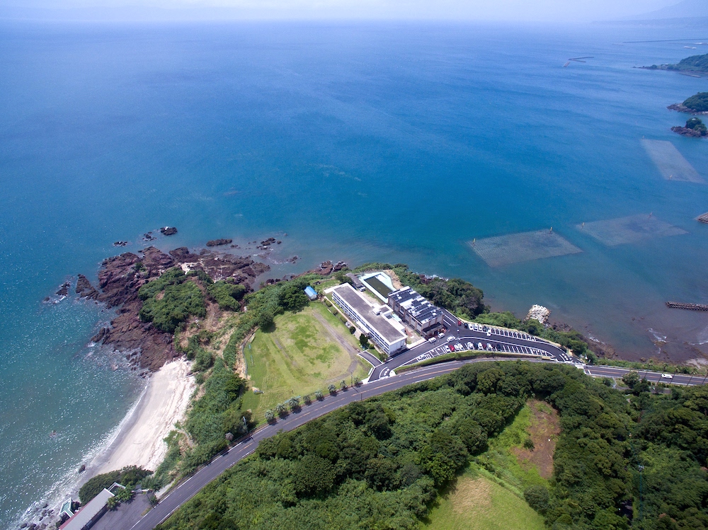 02_ユクサおおすみ海の学校(外観)