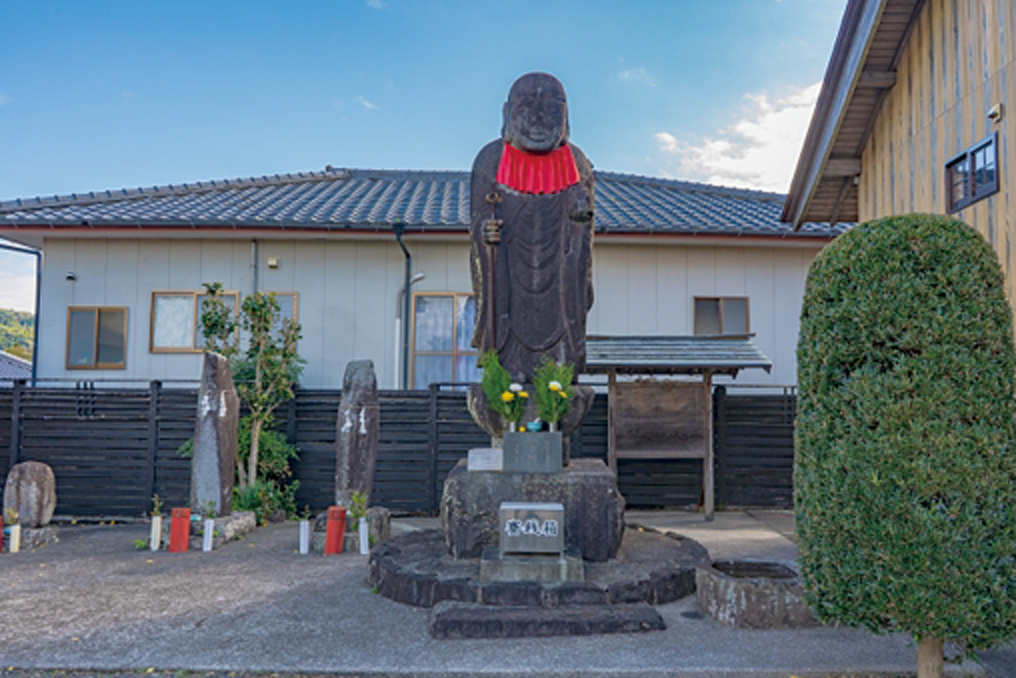 八坂神社「日本一のお地蔵様」