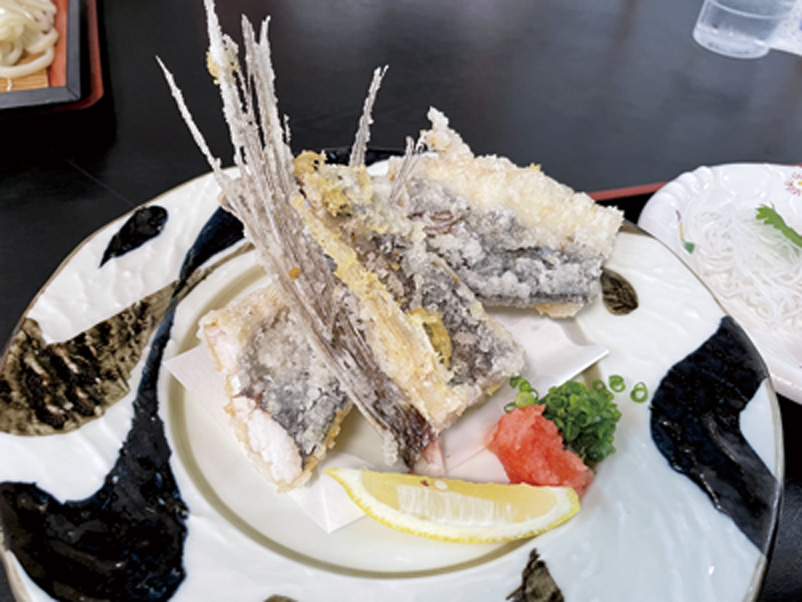 「トビウオ」の唐揚げランチ